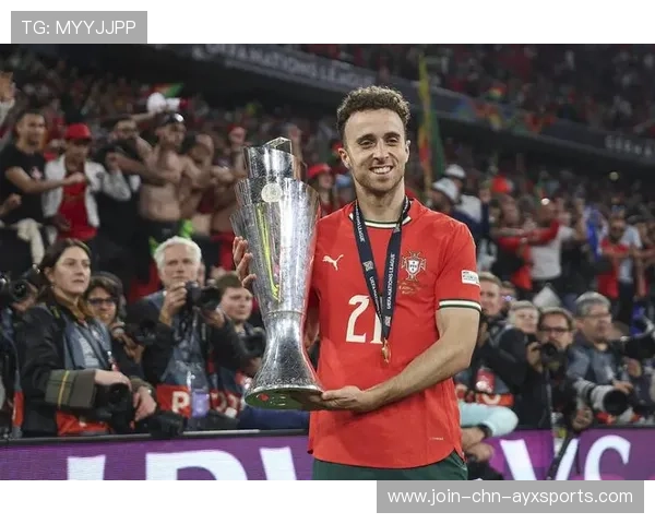 利物浦若塔门前凌空垫射绝妙一刻记入经典