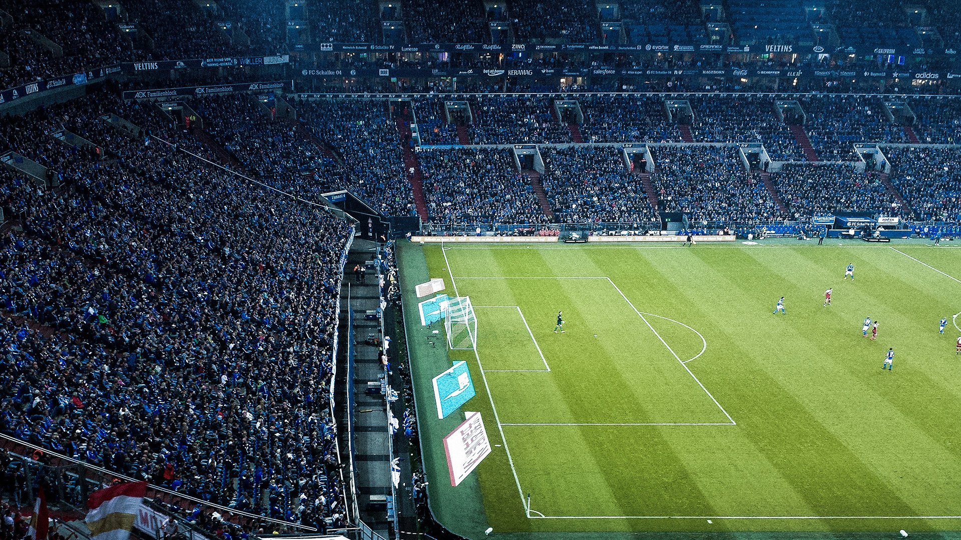 “智慧青训+产业创新”引领行业科技革新，行业新生态逐步形成，智慧产业链